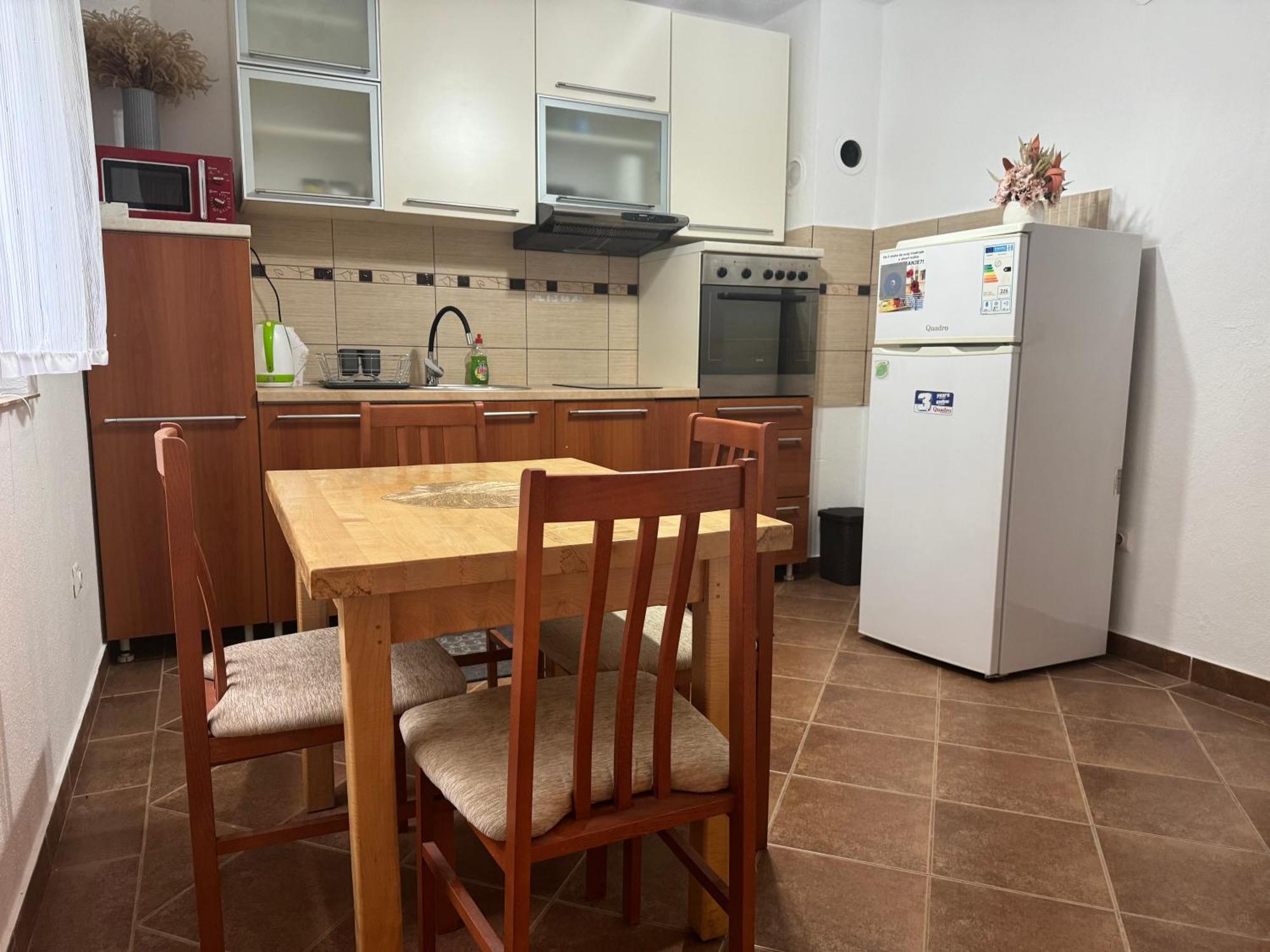 Apartment Valentina Brocanac Екстер'єр фото