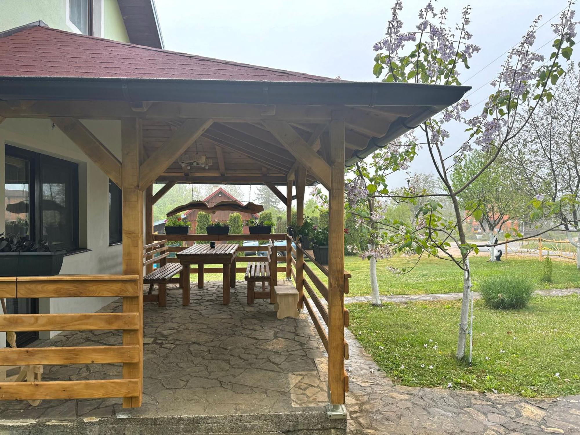Apartment Valentina Brocanac Екстер'єр фото