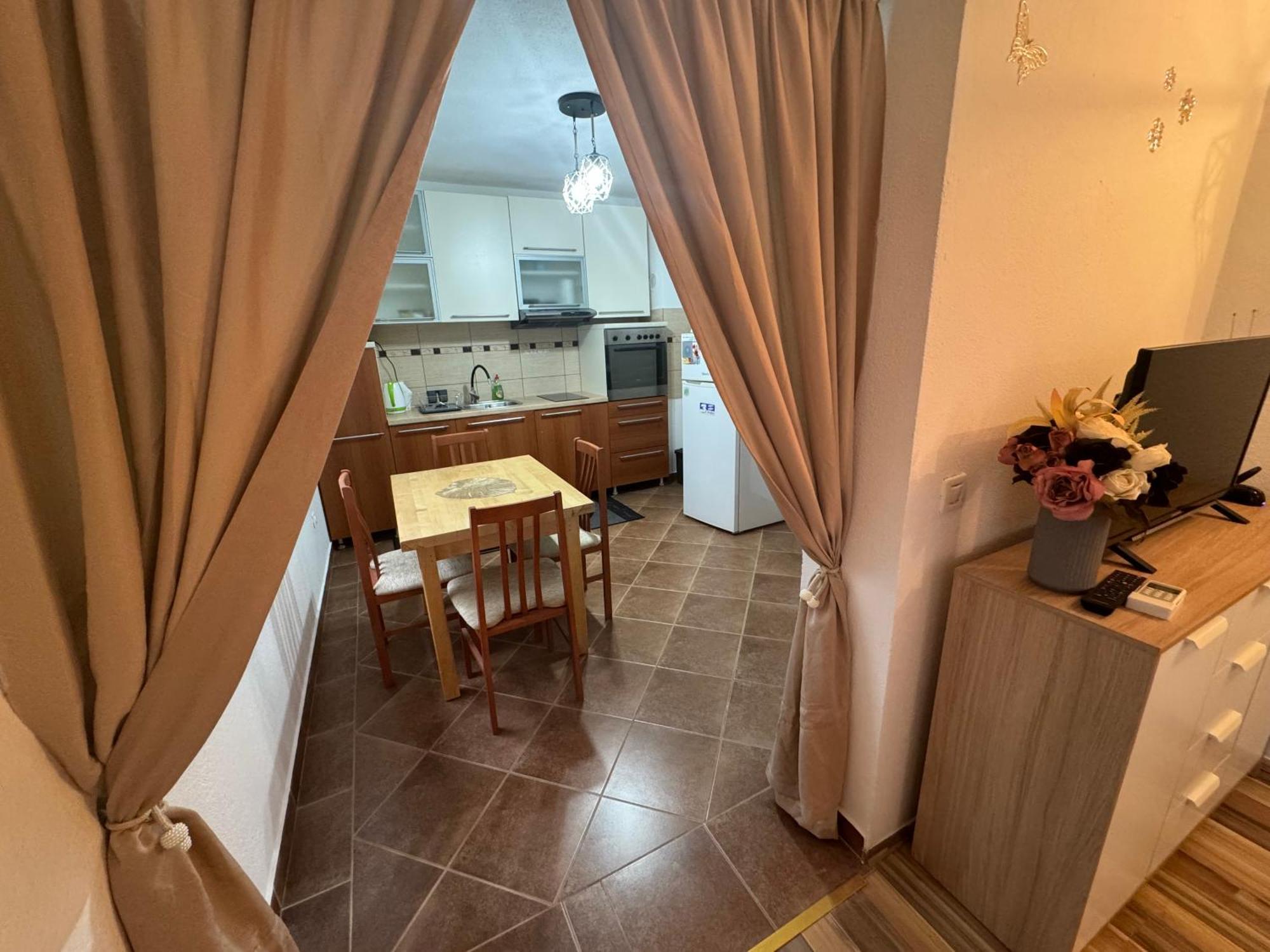 Apartment Valentina Brocanac Екстер'єр фото