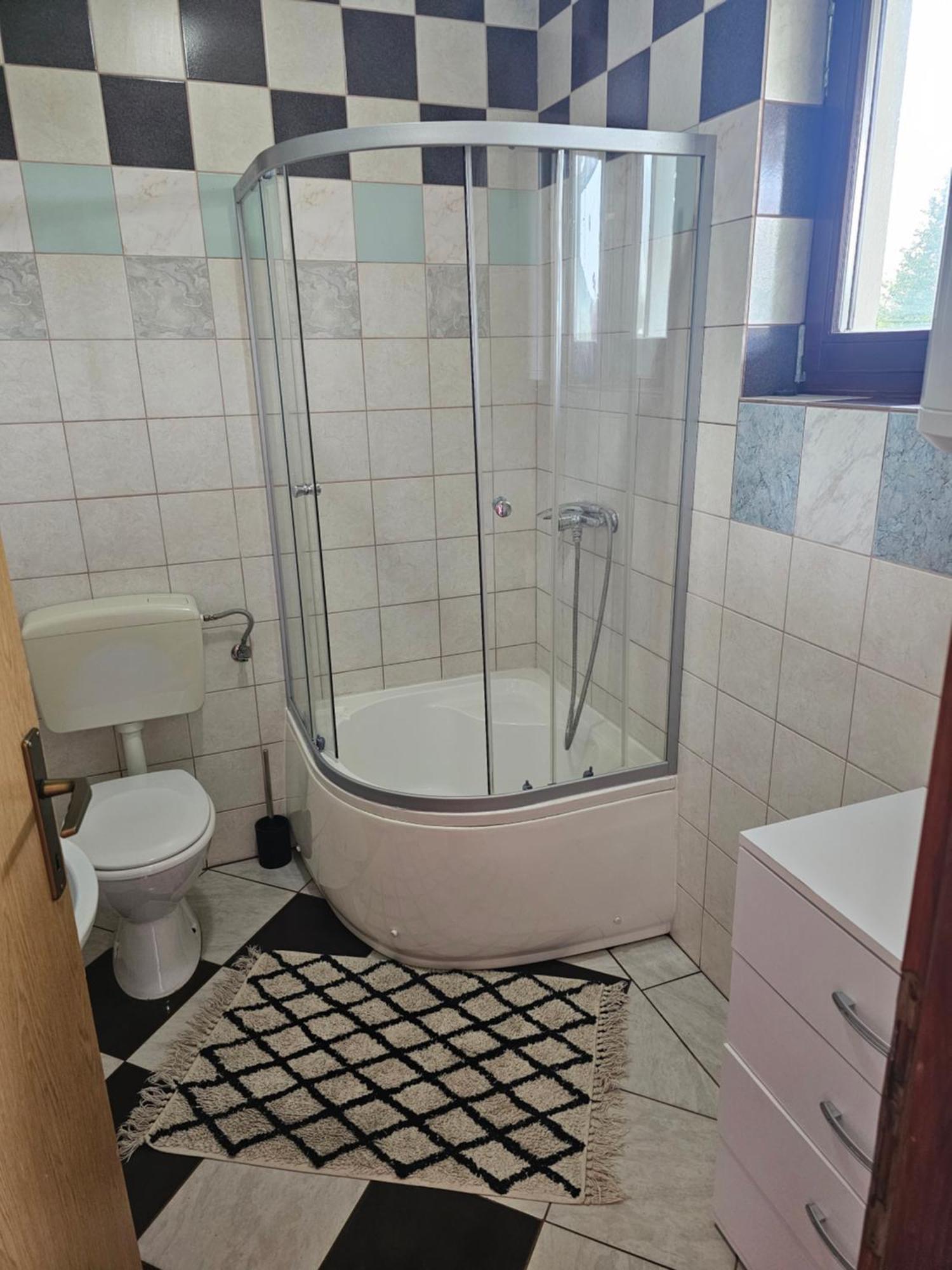 Apartment Valentina Brocanac Екстер'єр фото
